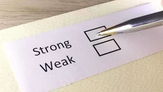 Strong vs Weak Plots How To Make a Weak Plot Stronger